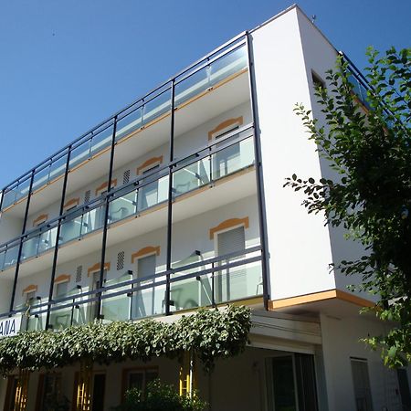 Hotel Graziana Риччоне Екстер'єр фото