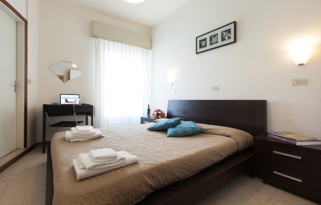 Hotel Graziana Риччоне Екстер'єр фото