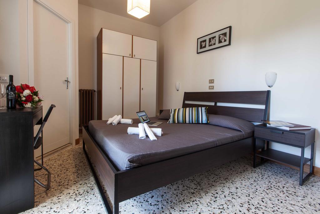 Hotel Graziana Риччоне Екстер'єр фото